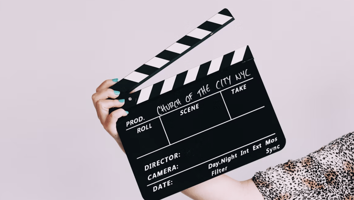 How an Actor’s Work Appeals to Both Casual Viewers and Dedicated Fans – Hollywood Life